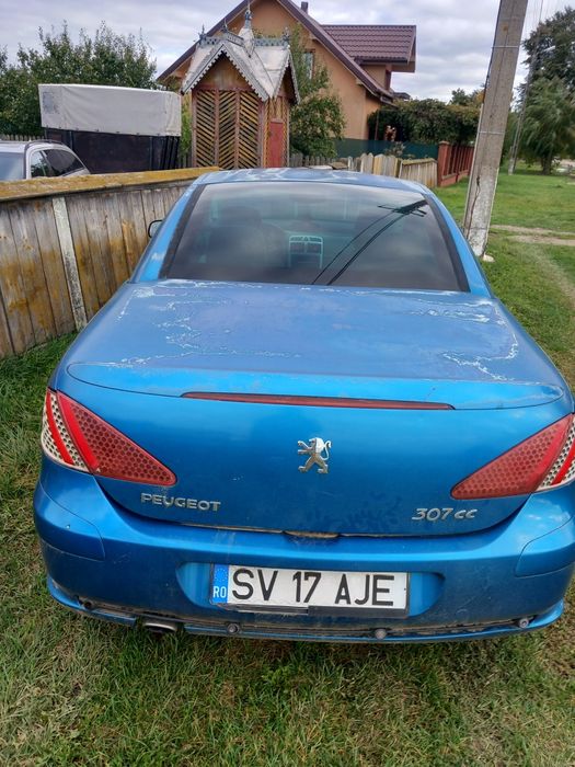 Vând Peugeot 307 cc