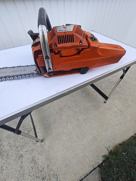 HUSGUVARNA 371 Professional
