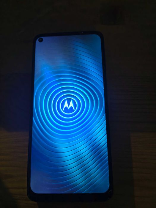 Motorola G9 plus ..работещ за части