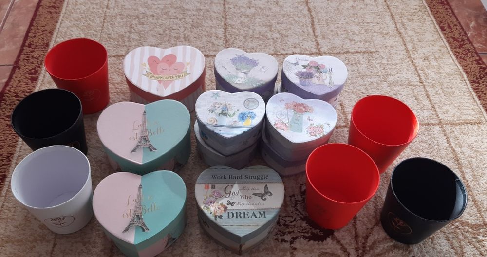 Lot cutii aranjamente