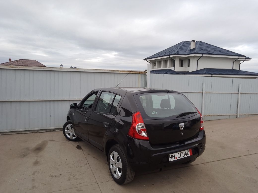 DACIA*SANDERO/AN*2010*12/BENZINA.Privat/Germania!