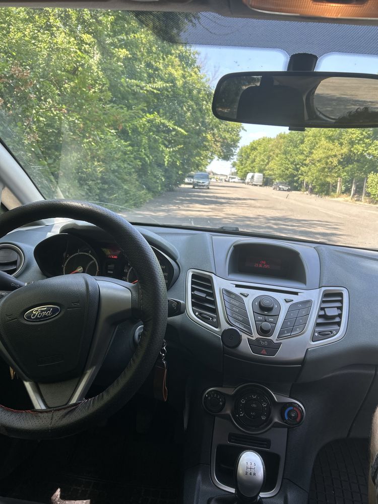 Vand Ford Fiesta, 117.000 km