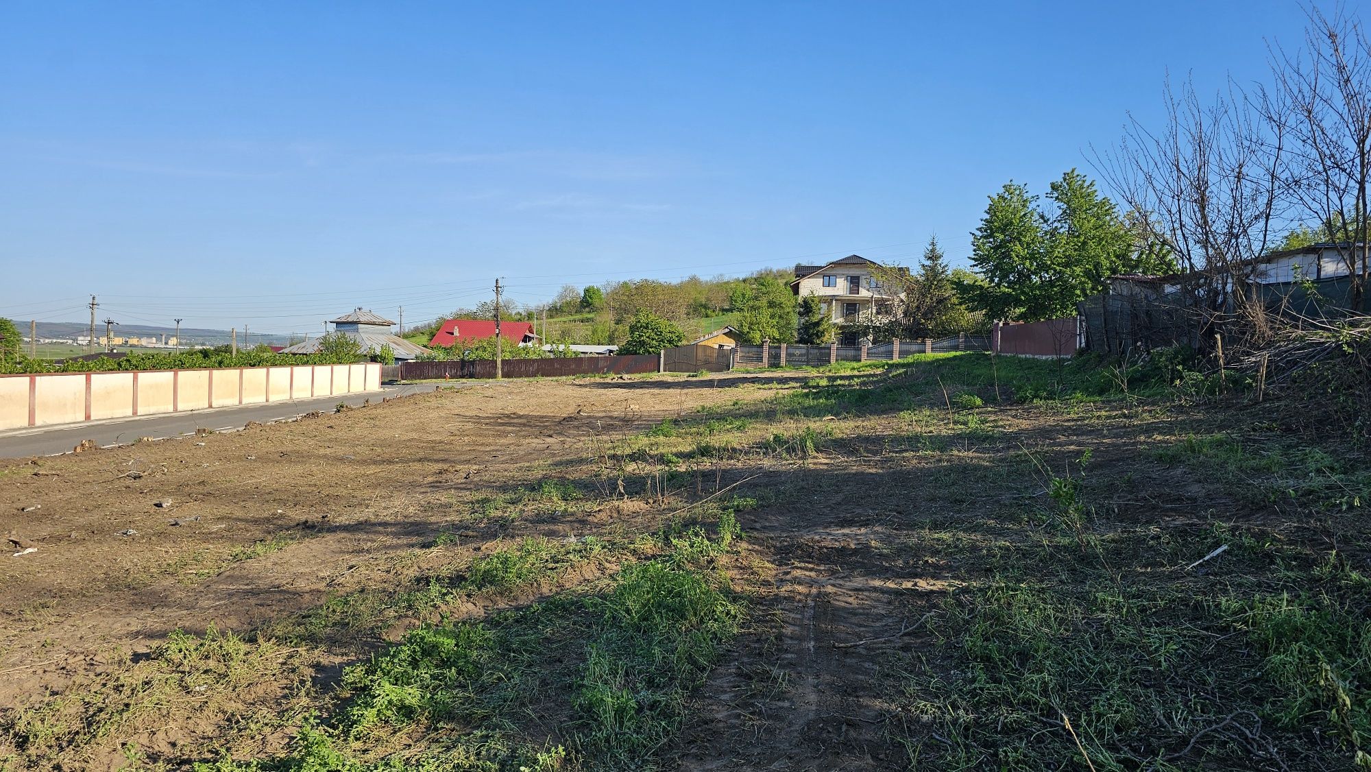 Vând teren intravilan în municipiul Vaslui, suburbia Brodoc