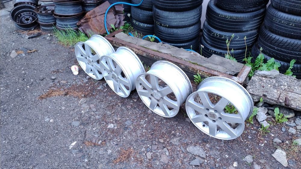 Jenti 5x108 din aluminiu potrivite pentru Ford Focus 2
Jante 5x108