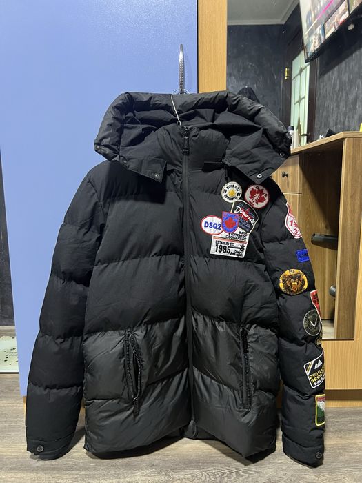 geaca dsquared2 marimea M fit S