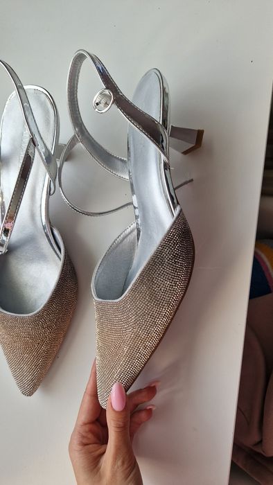 Елегантни обувки