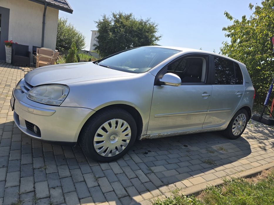 VW GOLF 5  1.4 MPI 2007
