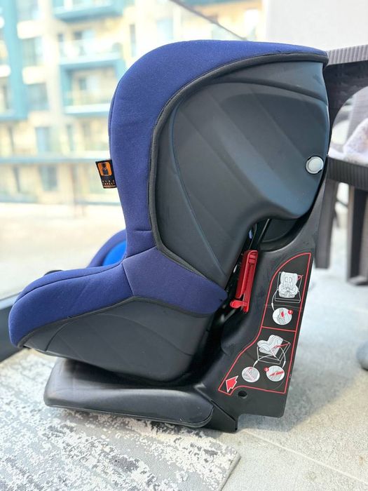 Scaun auto 9-18 kg, ca nou