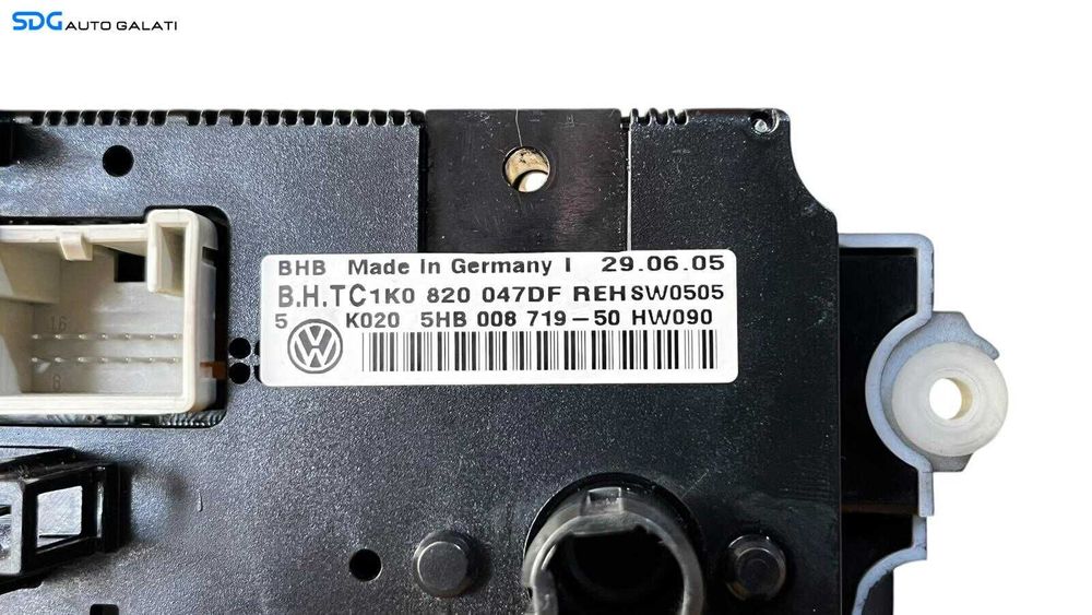 Panou Modul Unitate Comanda AC Aer Conditionat Clima Climatic Volkswagen Golf 5 Plus 2004 - 2008 Cod 1K0820047DF 5HB008719 [LC0581]
