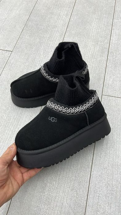 Срочно продам угги