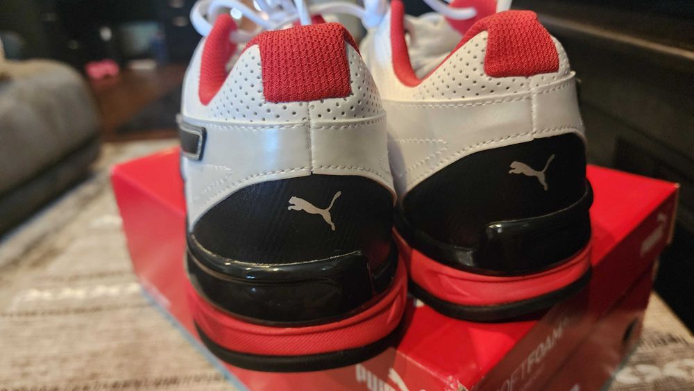 n, PUMA ,и Reebok. Energeen pus