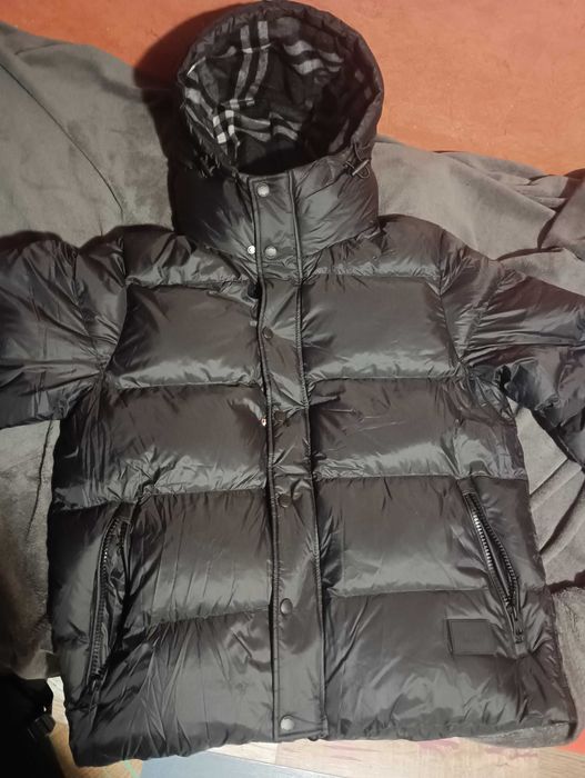 Зимно яке BURBERRY