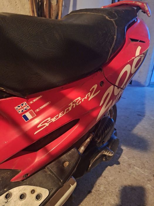 Vând scuter Peugeot