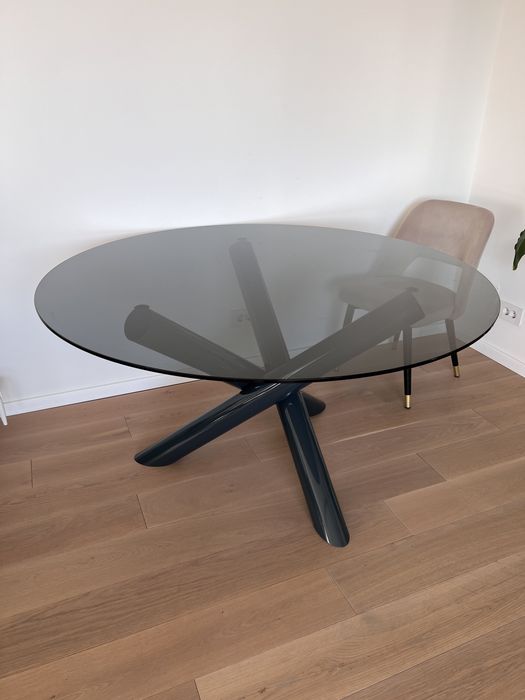 Masă dining rotundă sticlă + picioare metal, Ø140 cm, negociabil