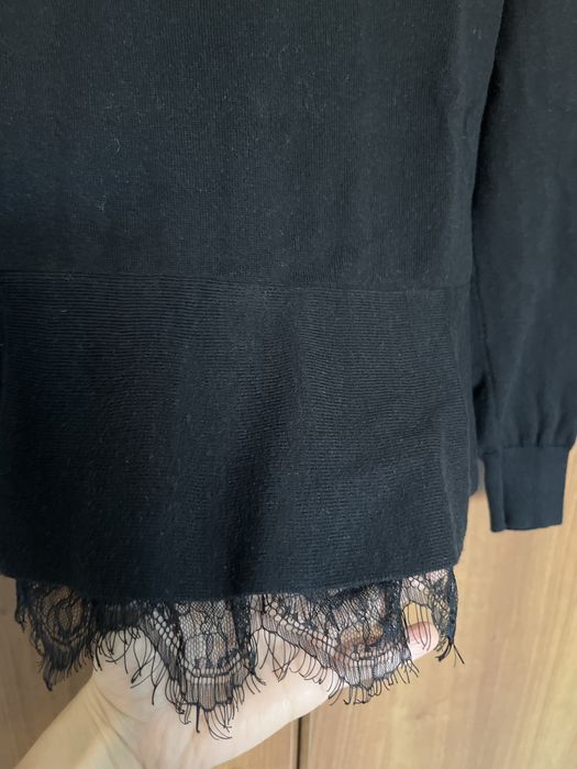 Pulover Oasis cu detaliu de dantela, marimea XS