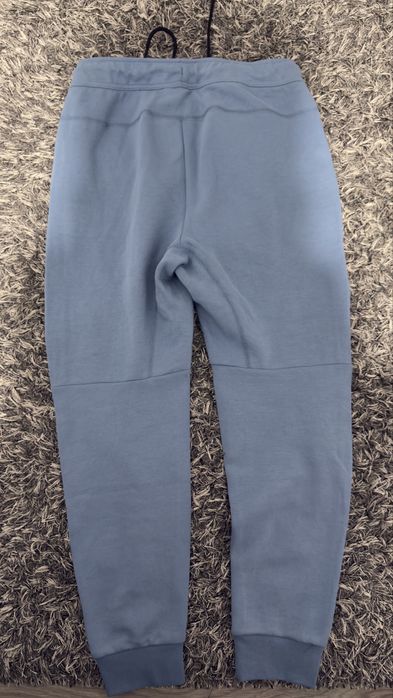 Nike tech albastru marimea S, nou cu eticheta