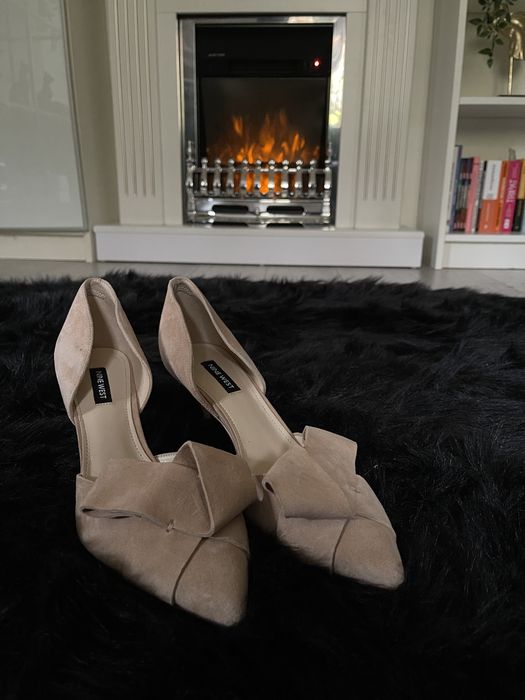 Pantofi Crem Piele Intoarsa