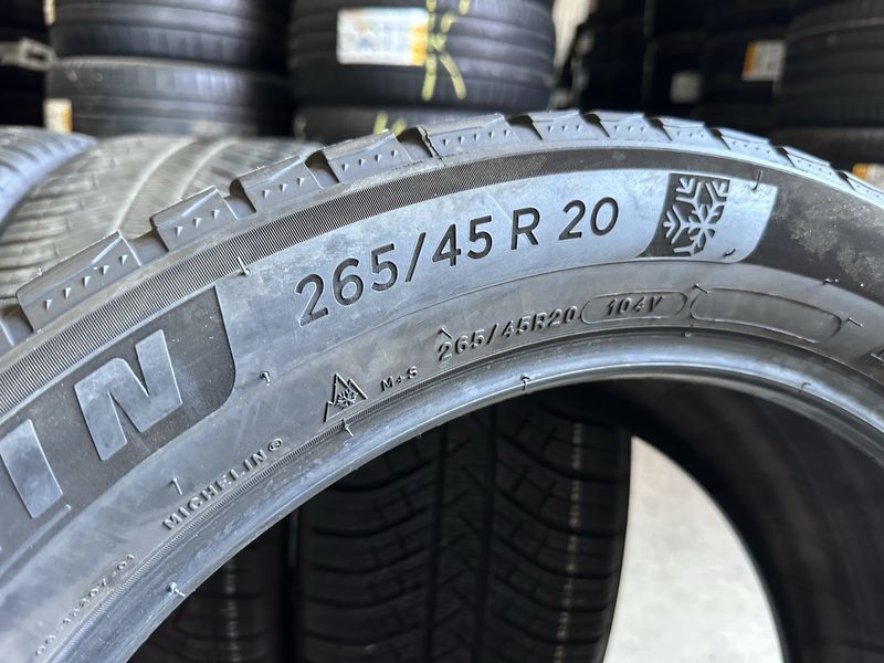 295/40/20//265/45/20 Michelin