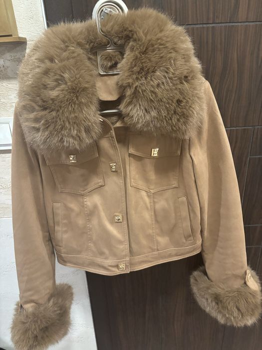 Яке от велур с косъм