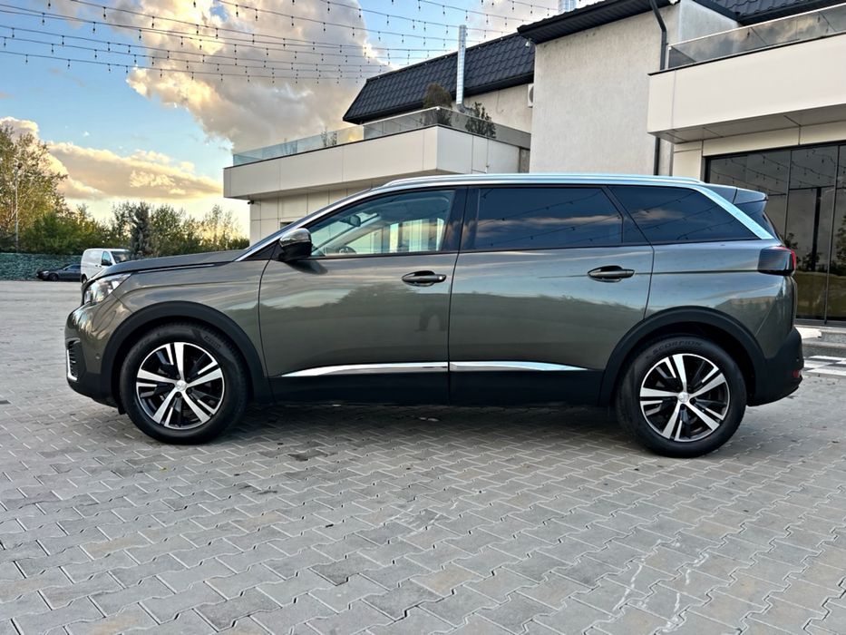 Peugeot 5008 1.6 HDi 120 CP 7 Locuri Euro6