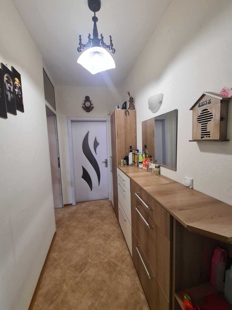 Продава се Тристаен апартамент в Хасково, Орфей - 84 кв.м за 1002 €/кв.м - Снимка #5