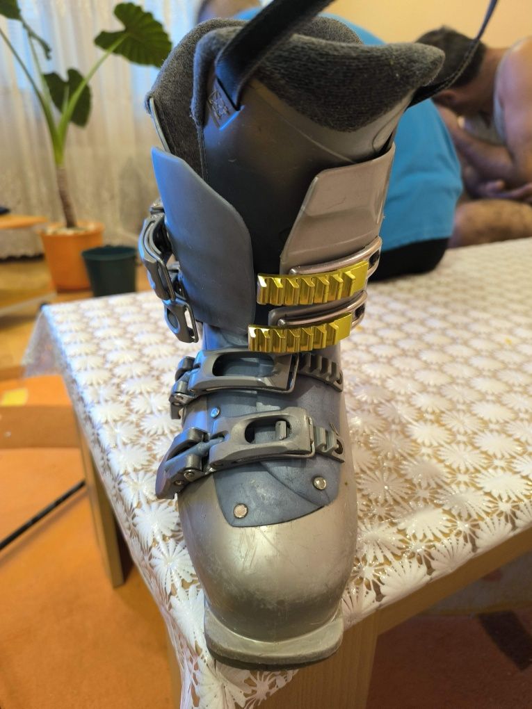 Ски обувки Salomon 24 номер