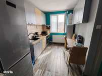 Vând apartament 2 camere cf 1 Decomandata