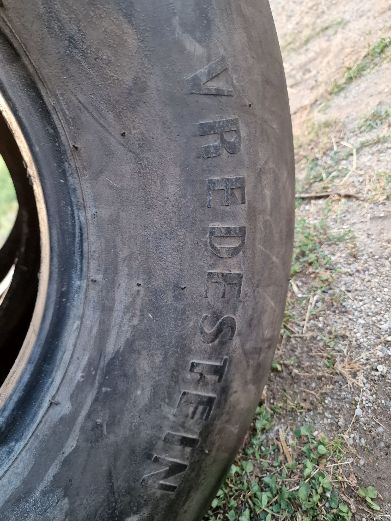 Anvelopă agricolă nouă 12.5/80R15 Vredestein