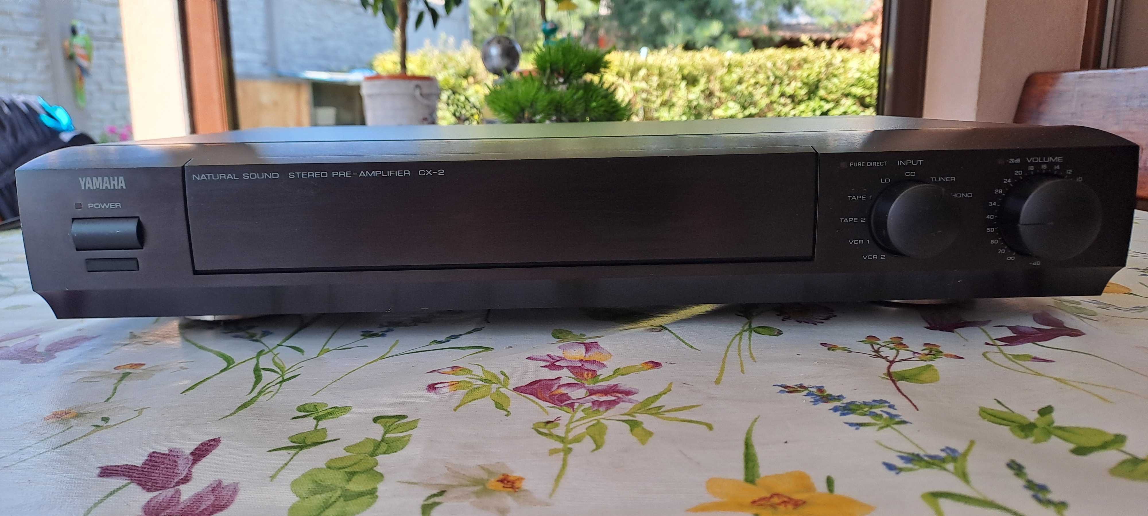 Продавам предусилвател Yamaha CX-2