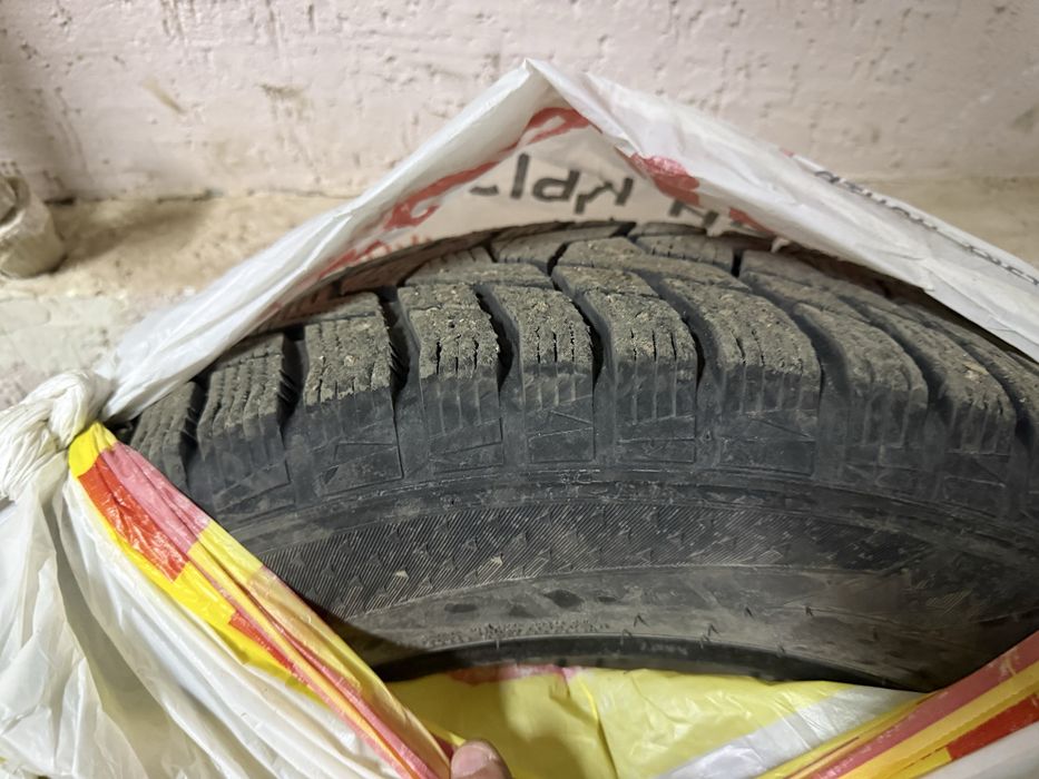 Шины зимние шипованные Hankook