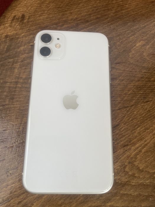 Iphone 11 64gb бял white перфектен