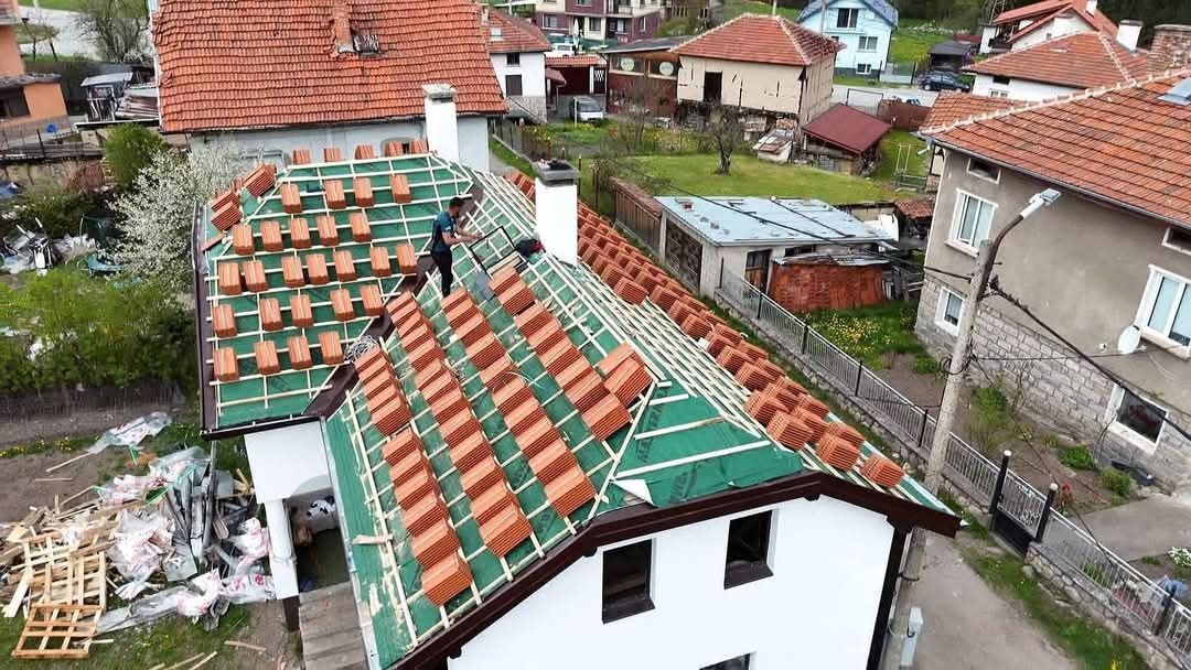 Ремонт на покриви в цялата страна