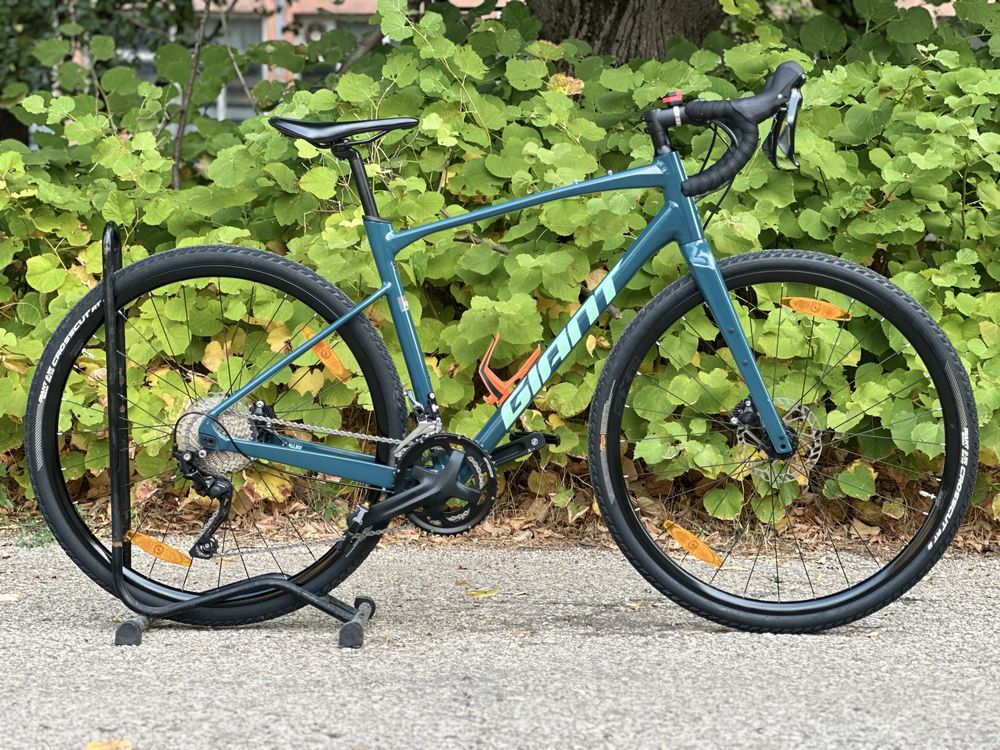 Алуминиев велосипед Giant Revolt 2x10 GRX M/L 28”