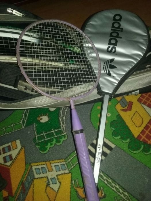 Paleta badminton Adidas de colectie de lemn XR-20 cu husa