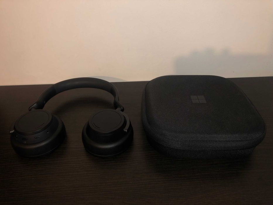 casti Surface Headphones 2