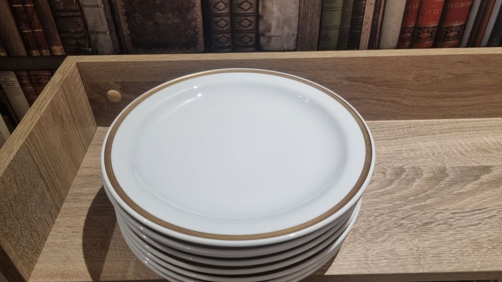 Чинии за основно хранене