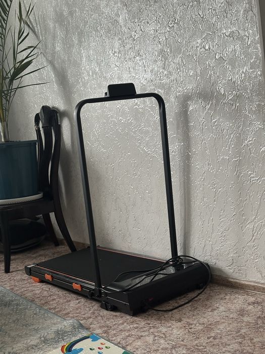 Продам беговую дорожку