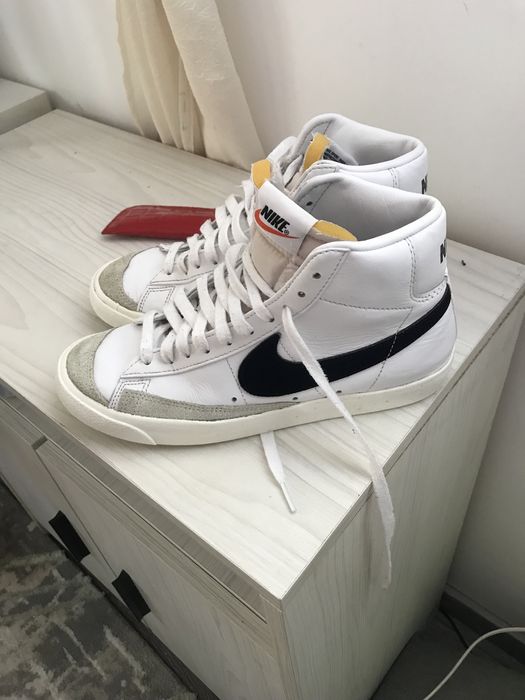 Vand   Nike Blazer marimea 40