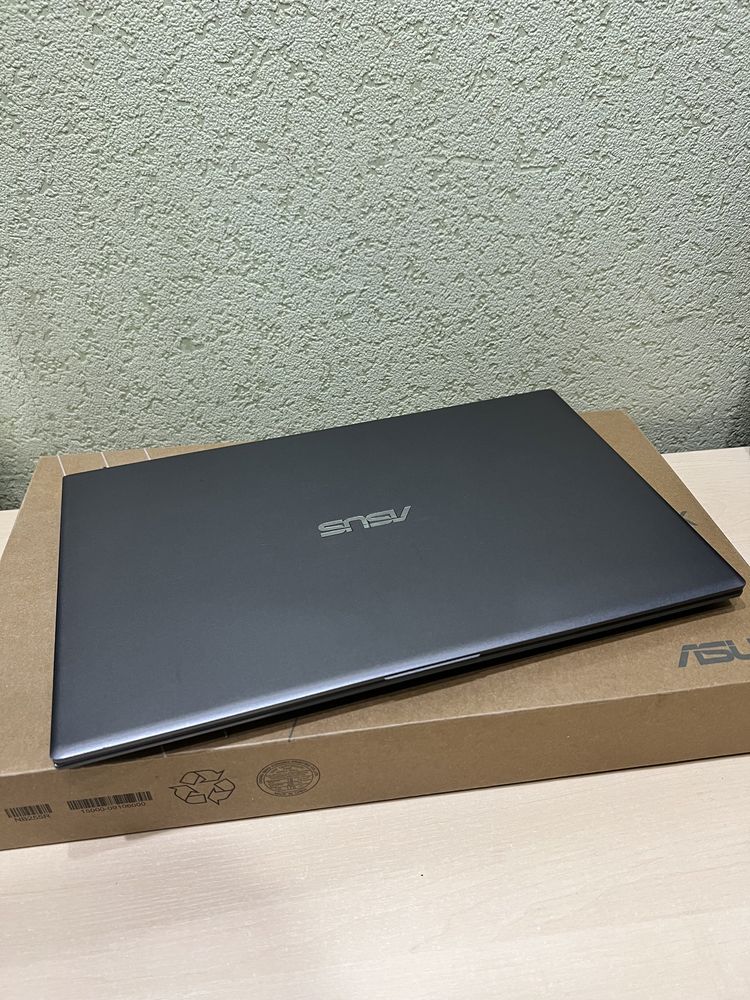 Продается ноутбук Asus VivoBook в хорошем состоянии