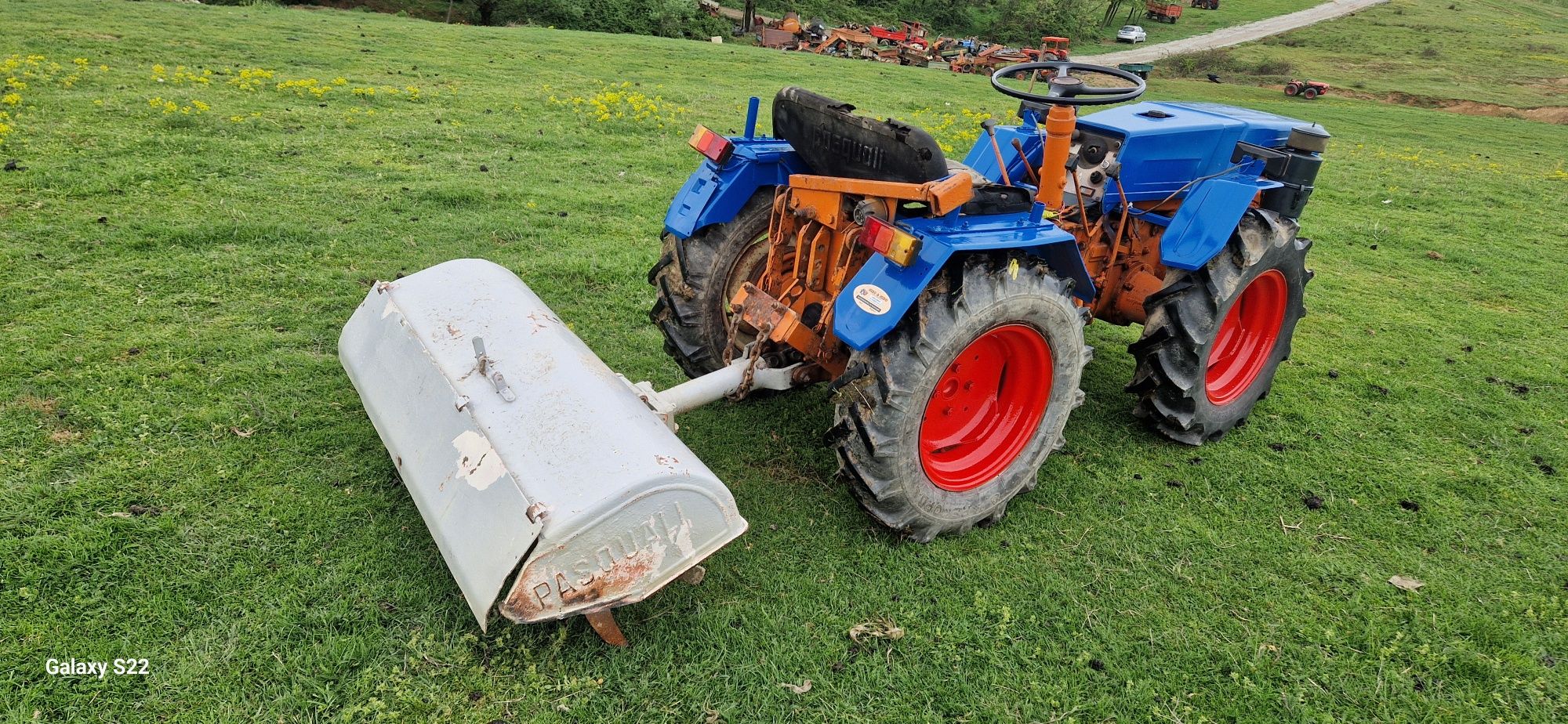 Tractoras pasquali 4x4 de 26 cp