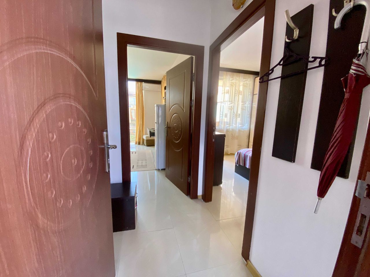 Продава се Двустаен апартамент в к.к. Слънчев бряг - 62 кв.м за 967 €/кв.м - Снимка #4