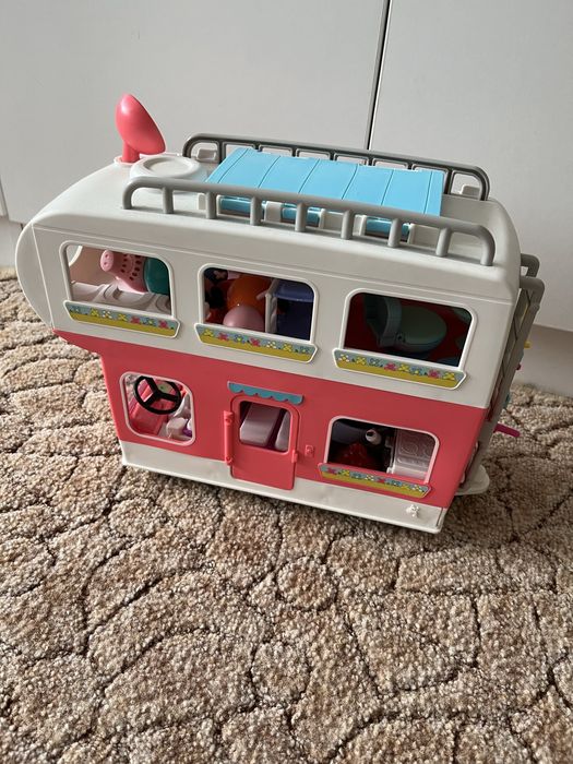 Autorulota lui Peppa Pig