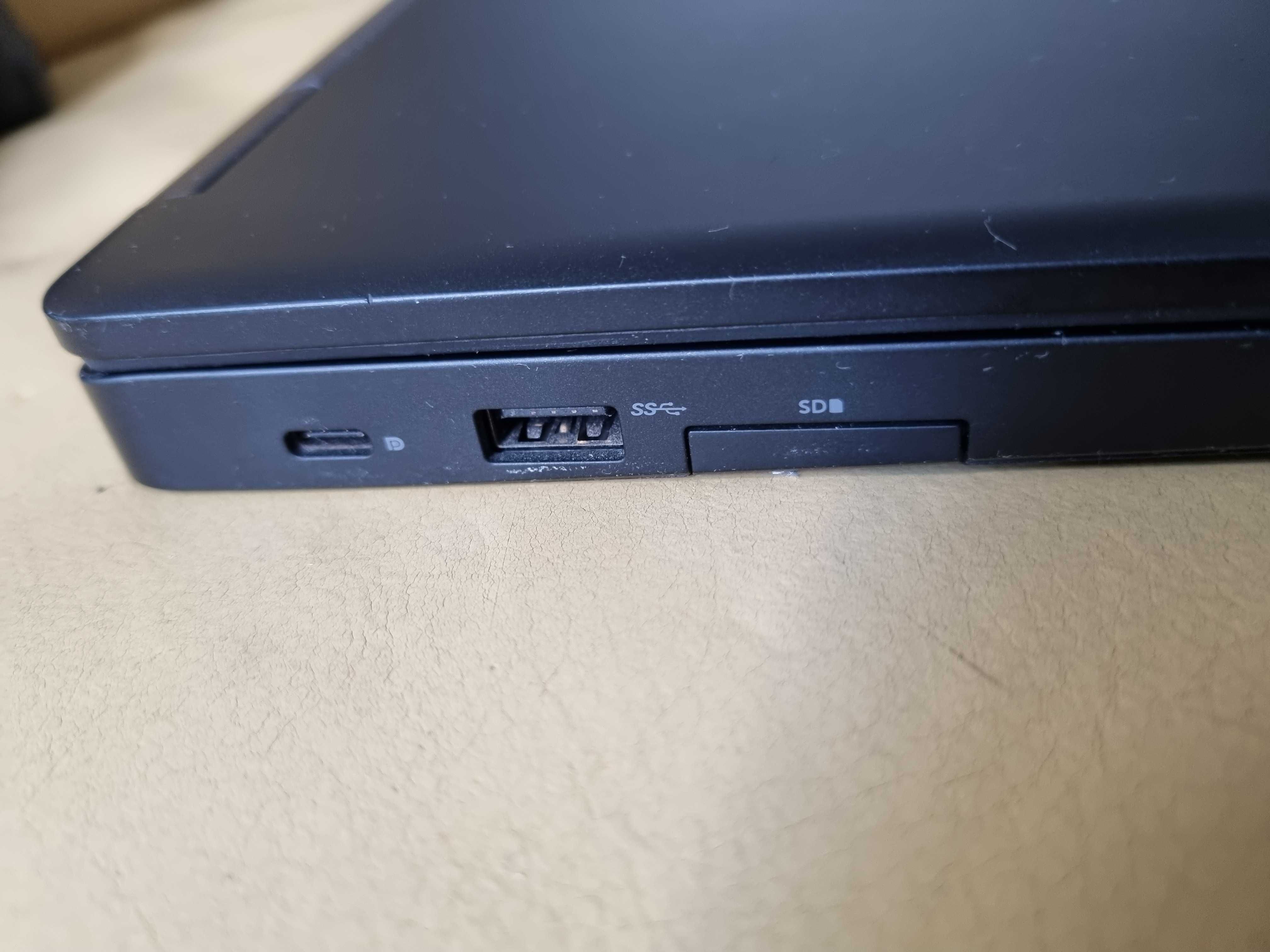 VAND/SCHIMB Laptop Dell Latitude 5580 - i5, 8gb RAM, 1tb HDD