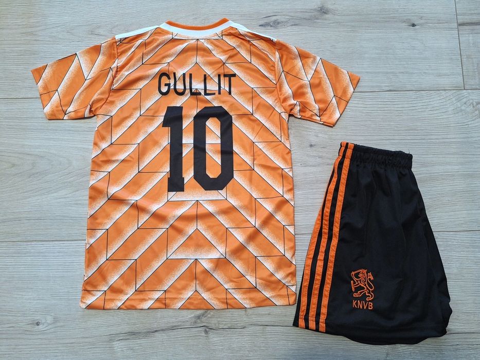 Детски екип на Рууд Гулит и Марко ван Бастен ретро Холандия!!!