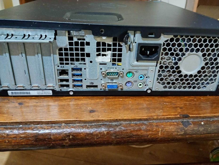 pc HP intel core i5 3470 8gb Ram placa video integrata windows 10