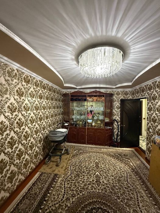 Чирчик шахар 8 м/р 3х Нархи 45.000$ Бош толов ва паспорт билан Ипотека