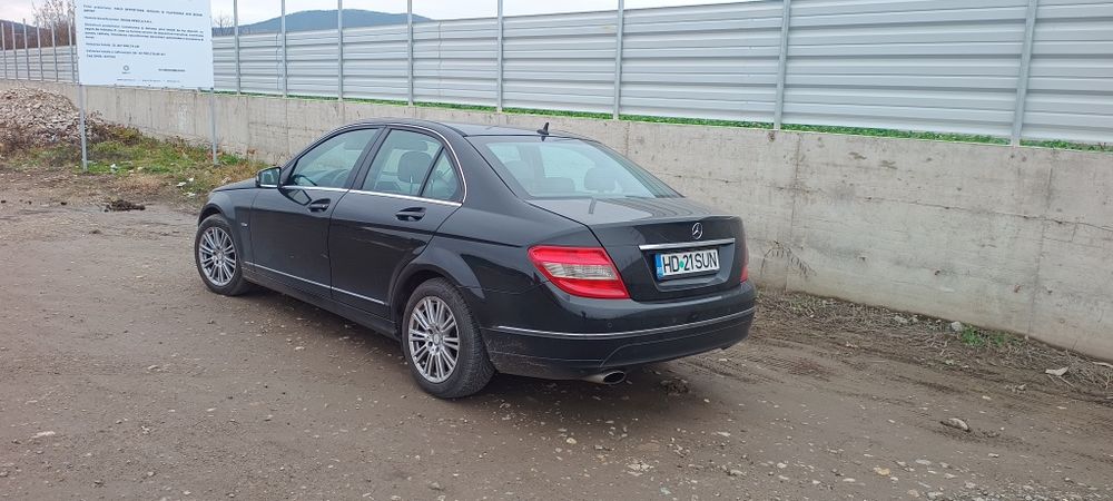 MERCEDES C200 cgi benzină