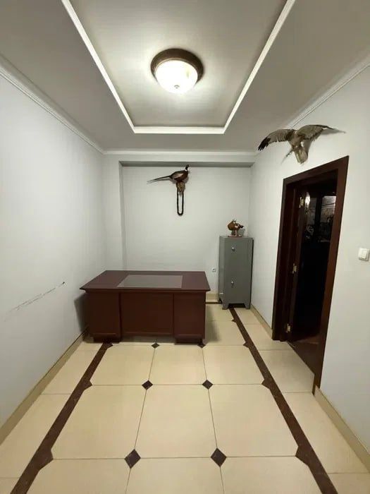 Неплохой офис, с хорошими условиями ЦКв Чиланзар