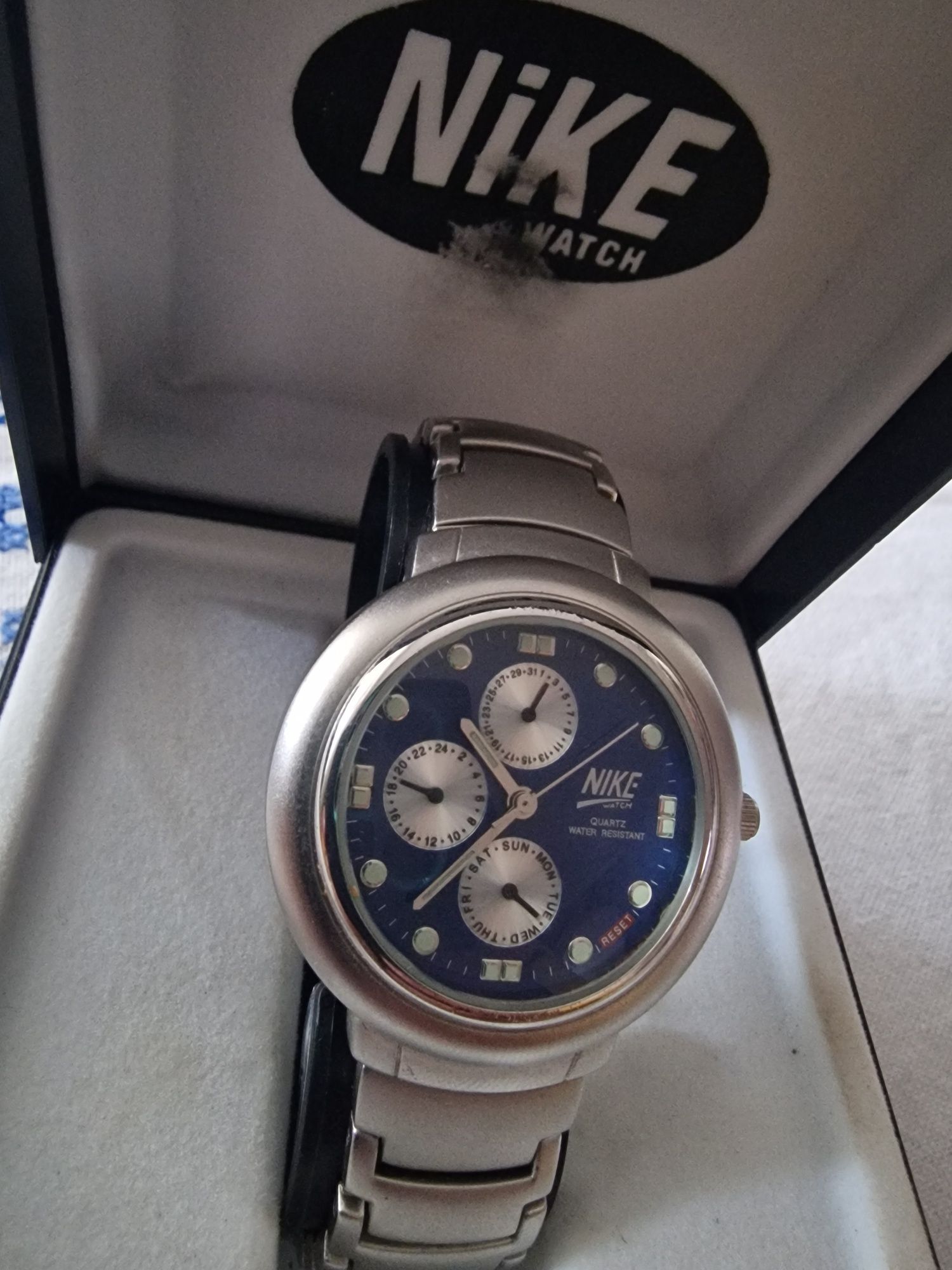 Ceas Nike Watch la cutie