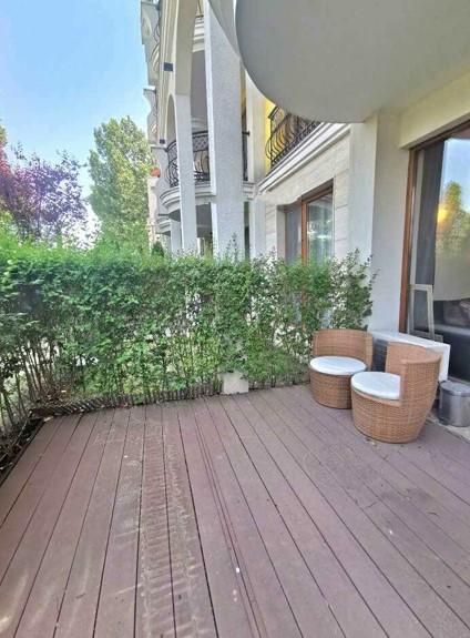 Продава се Двустаен апартамент в Бургас, Център - 55 кв.м за 1182 €/кв.м - Снимка #4